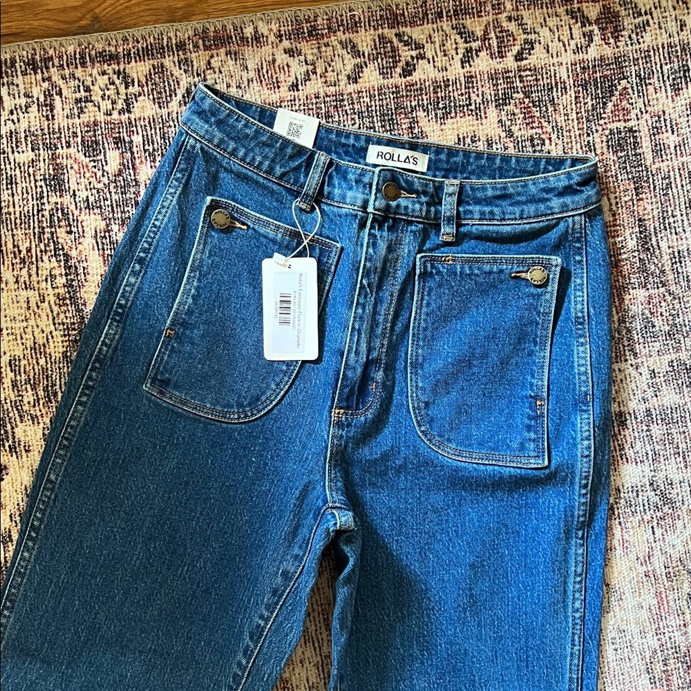 Rolla’s Eastcoast Flare in Charlotte Jeans - Picture 3 of 5